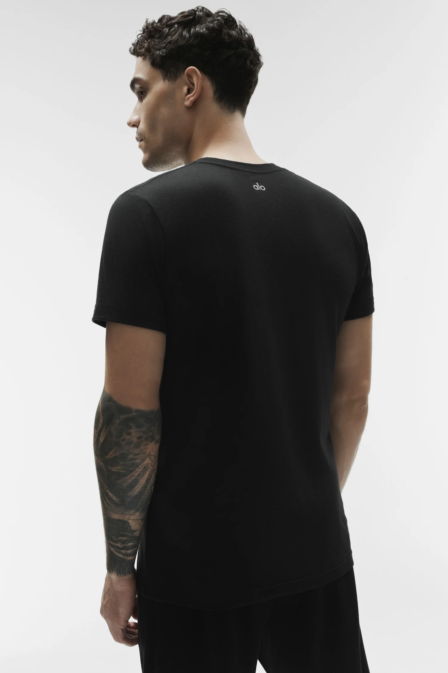 alo black alo t-shirt black - Imagen 1
