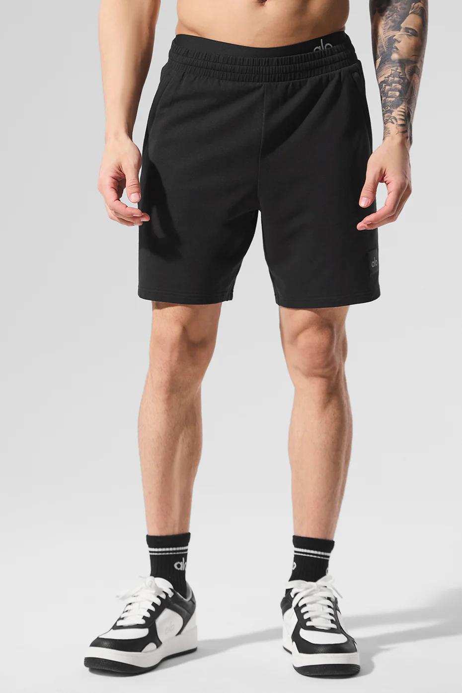 alo short 77 alo short black 7" - Imagen 1